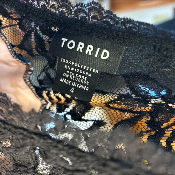 TORRID Plus Size Black Lace Sleeveless Top 4X j16 - Picture 5 of 7
